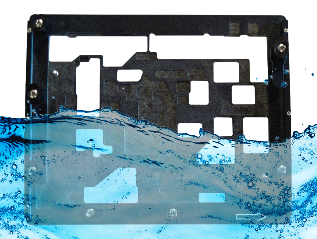 Aqueous cleaning of solder pallets Solder pallets cleaning