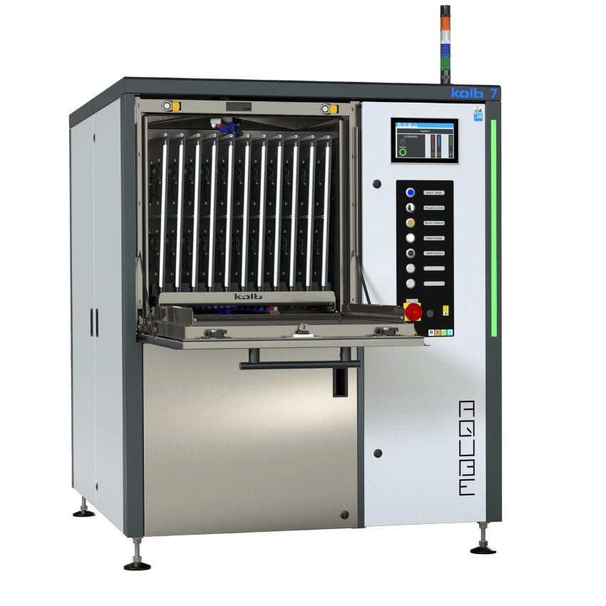 Front view of the all-round high-end cleaning system AQUBE MH7 by kolb for carrier and solder frames